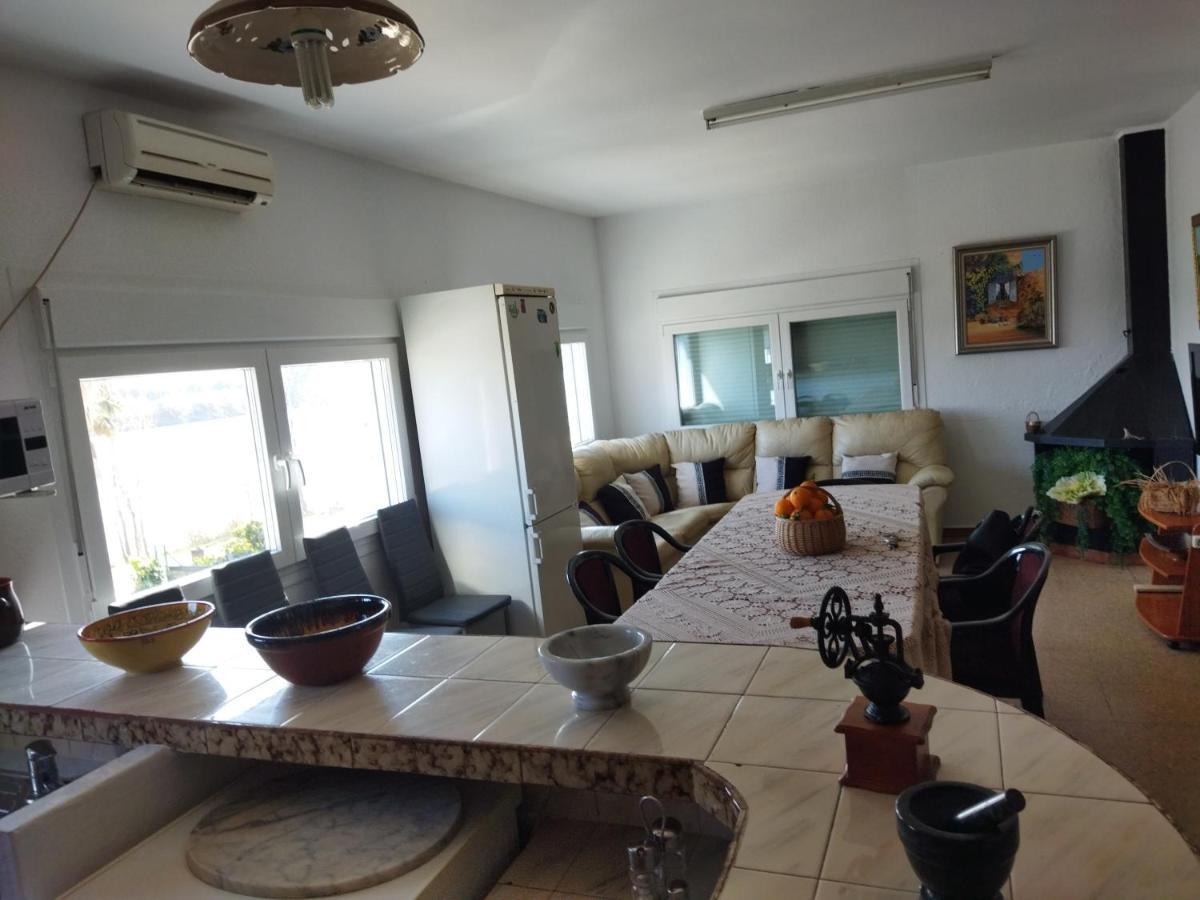 فيلا Casa Joan De L'Illa ديلتيبري المظهر الخارجي الصورة